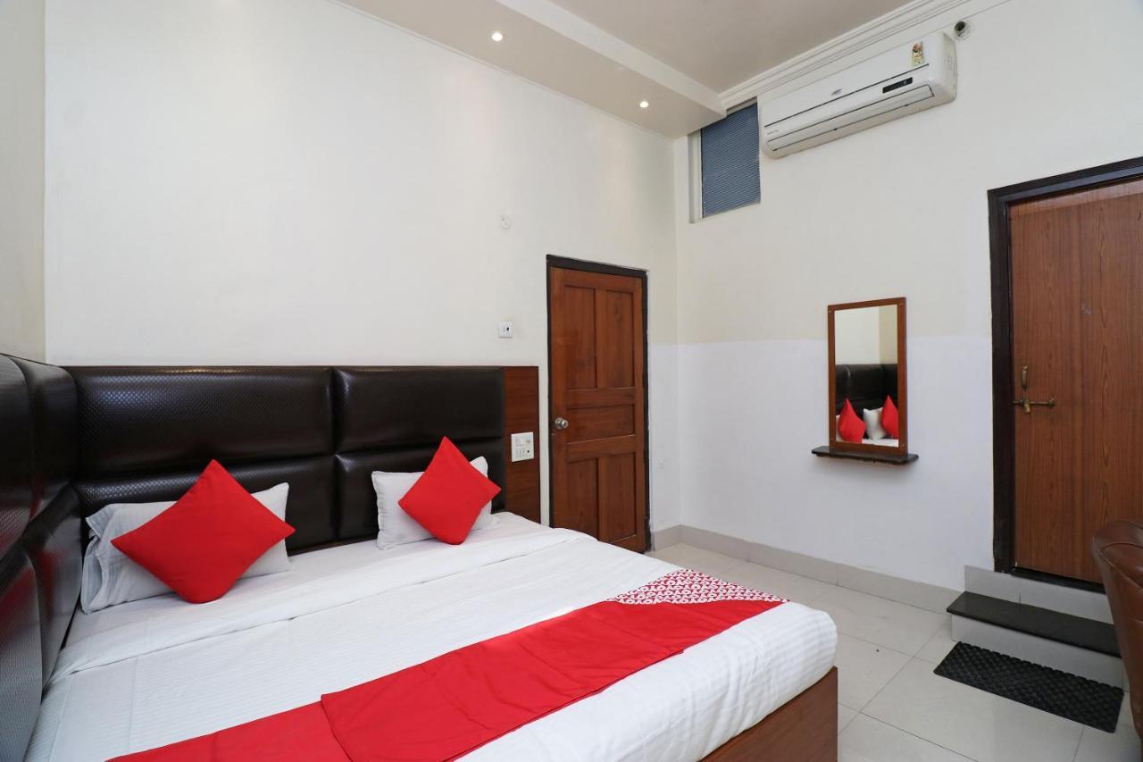 Oyo Hotel Ashoka International Kanpur Exteriör bild