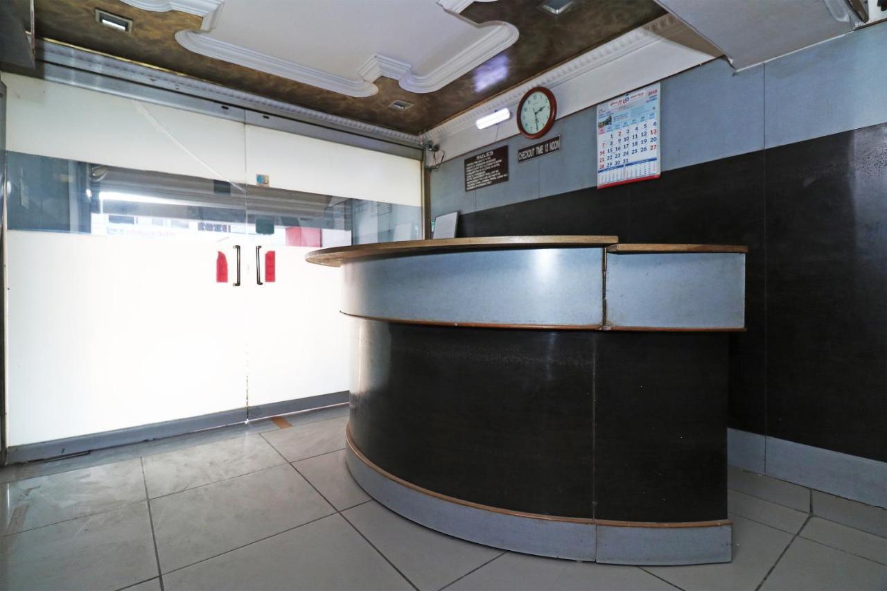 Oyo Hotel Ashoka International Kanpur Exteriör bild